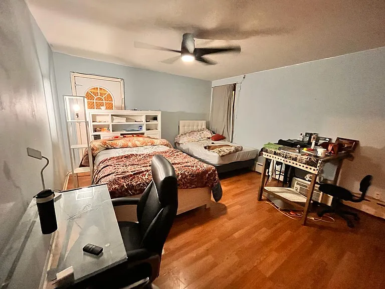 111 Franklin St #1 — Photo 2