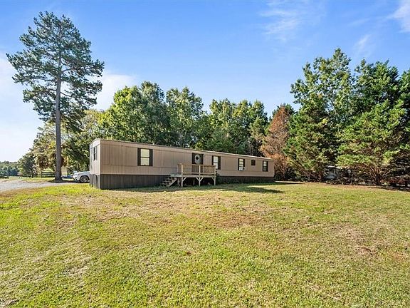 2nd image of 5687 Picketts Mill Rd