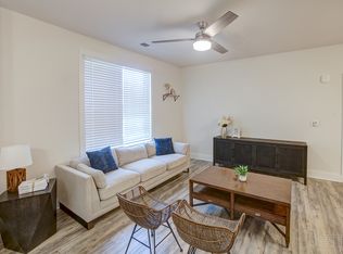 Fox Crossing Apartments at Durham, Durham, NC 27703