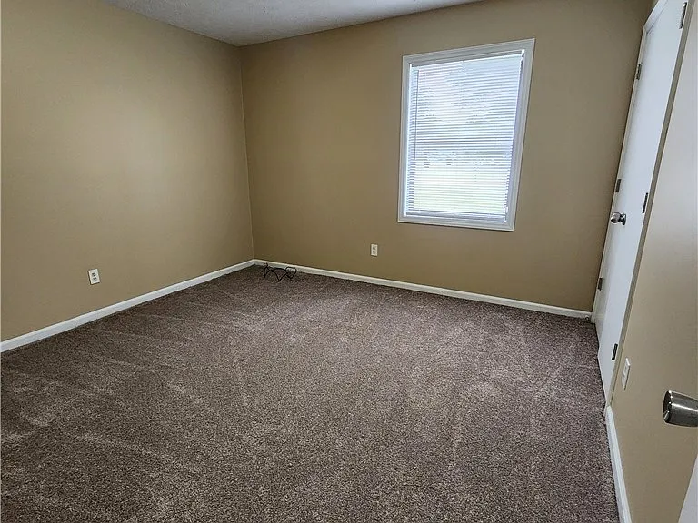 6409 Worthington Dr — Photo 8