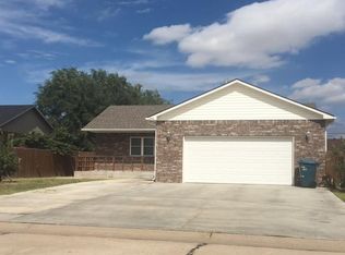 2421 Aster Ln, Liberal, KS 67901