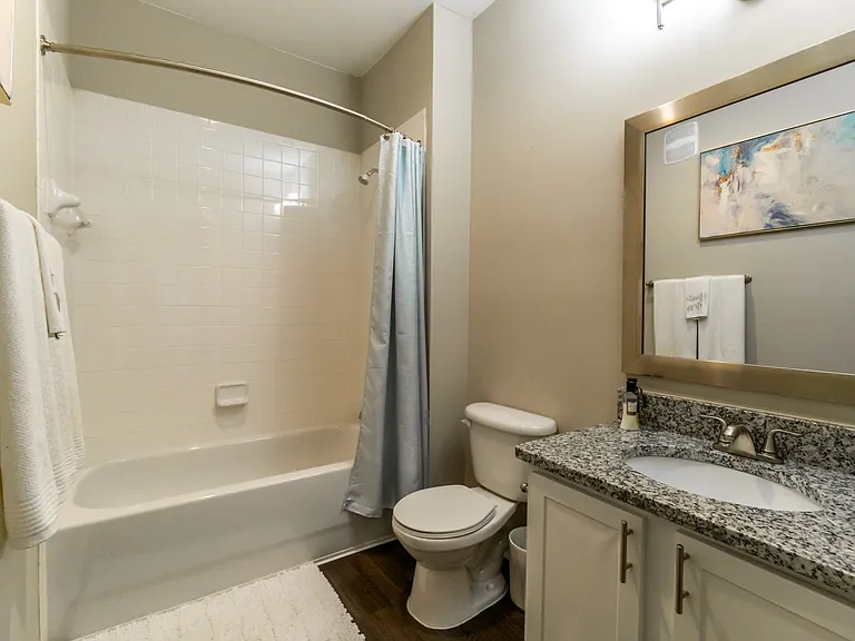Oaks at Normandy Apartments — Photo 20