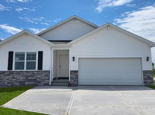 5101 169th St, Urbandale, IA 50322