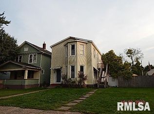 551 4th Ave S, Clinton, IA 52732