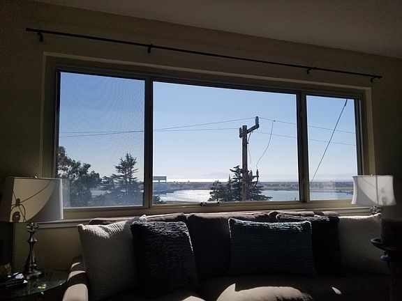 4th image of 143 Benson Ave