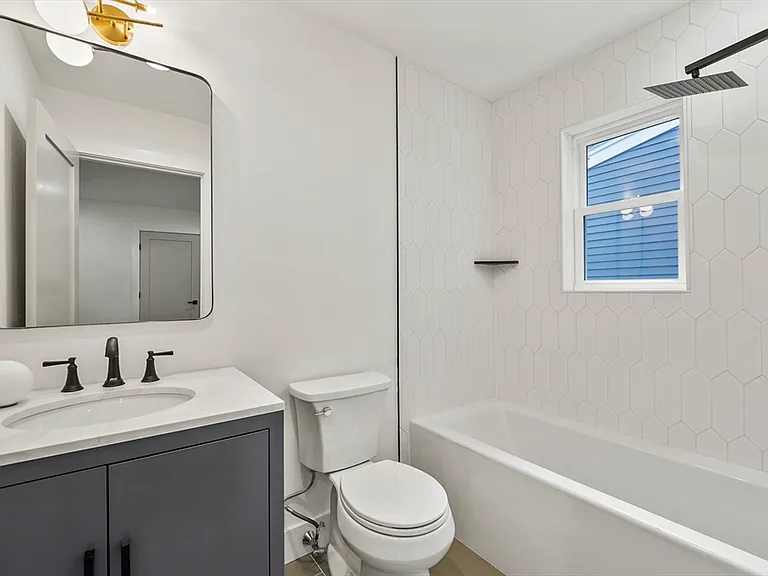 17 Wellington Ave #1 — Photo 13