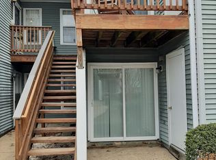 5373 Bedford Ter #73B, Alexandria, VA 22309