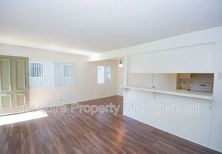 1202 Portola Rd — Photo 3