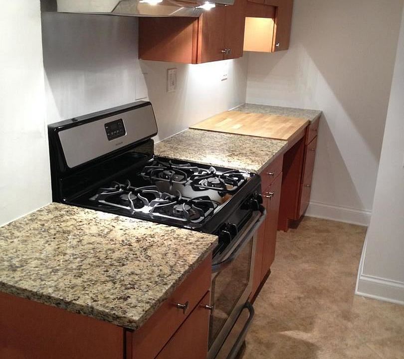 1st image of 6208 N Wayne Ave #2