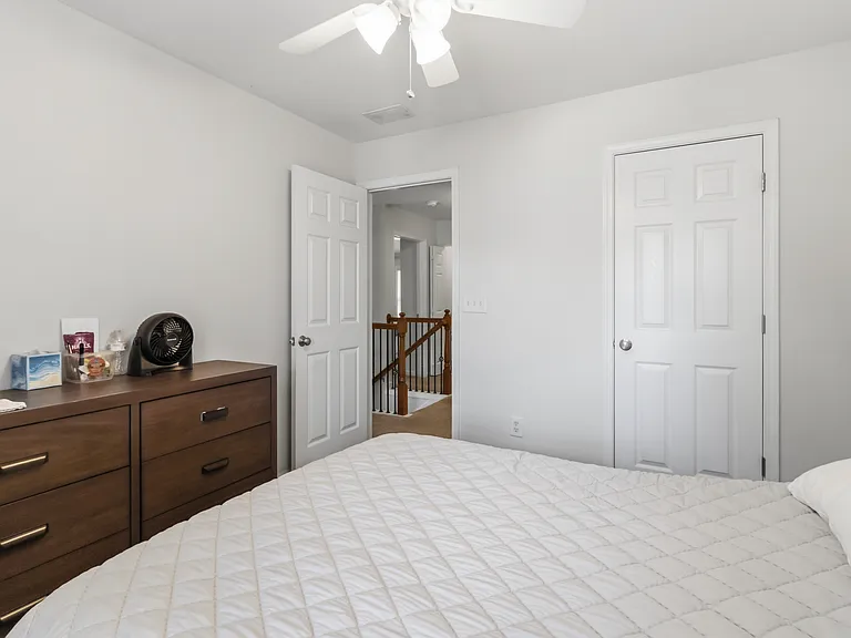 105 Finchley Dr — Photo 21