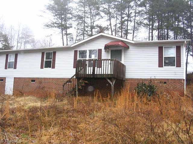 1st image of 105 Forest Oak Dr