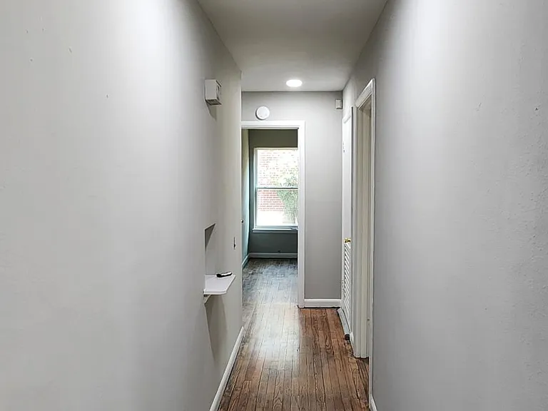 Hall way to the bedrooms