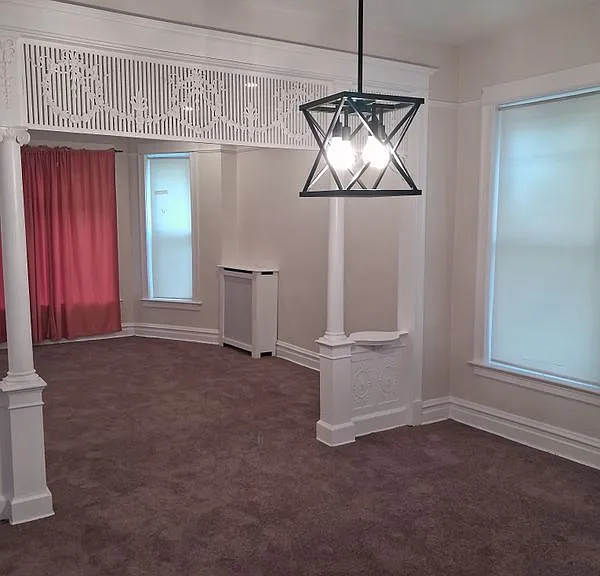 1009 W Garfield Blvd #1 — Photo 2