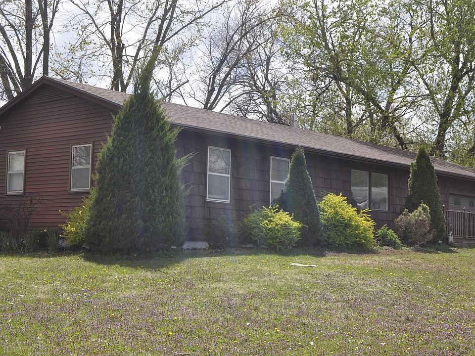 1st image of 800 W 18th St