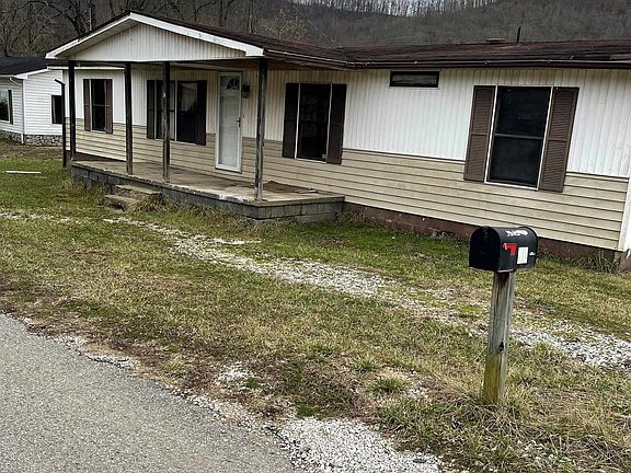 2nd image of 34 Misty Ln