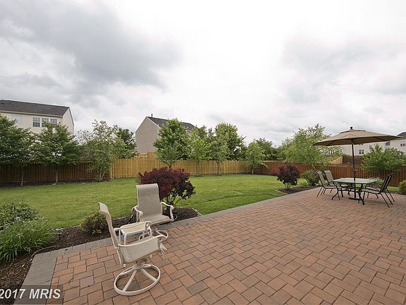 3rd image of 309 Cheltenham Dr
