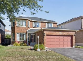 894 Grandview St N, Oshawa, ON L1K2E3