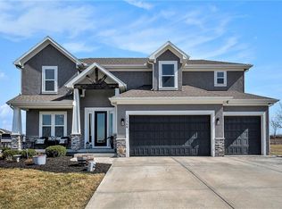 17309 S Allman Rd, Olathe, KS 66062