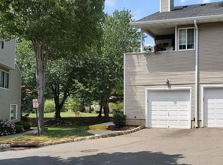 10 Crestmont Rd, Bedminster, NJ 07921