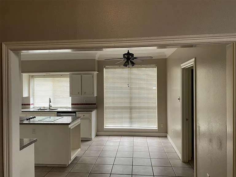 3207 Breckinridge Ct — Photo 9