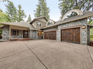 2250 Southshore Blvd, Lake Oswego, OR 97034
