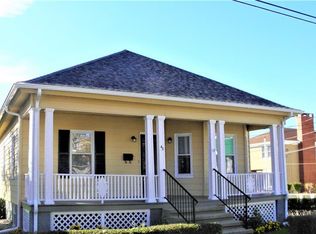 43 Monroe Ave, Bristol, RI 02809