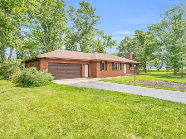 234 County Road 2000 E, Longview, IL 61852