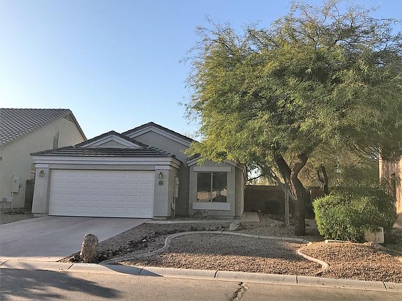3rd image of 43655 W Maricopa Ave