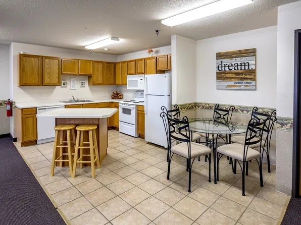 Silvercrest Apartments