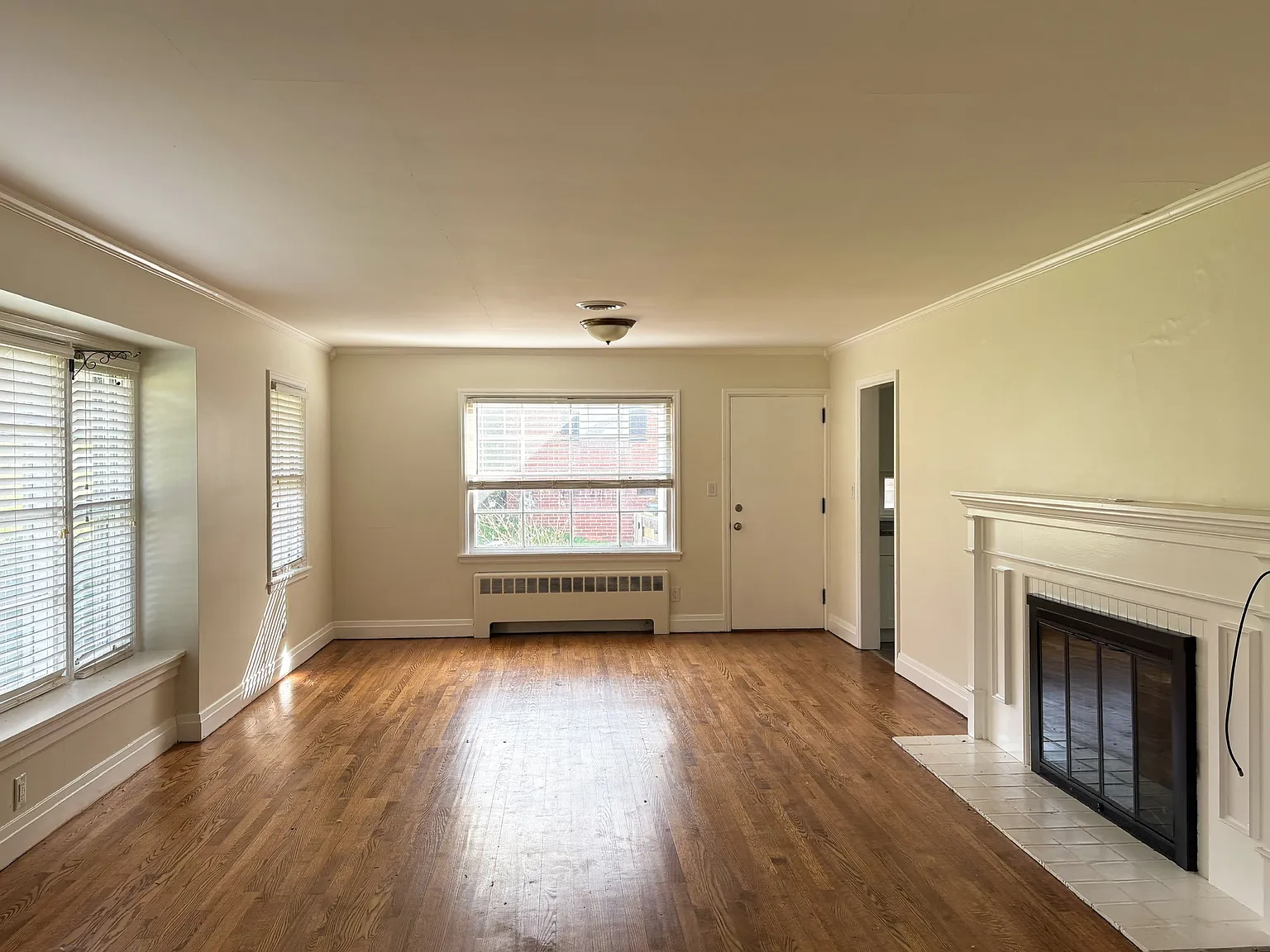 3 bed, 1846 sqft, $2,400 — Photo 4