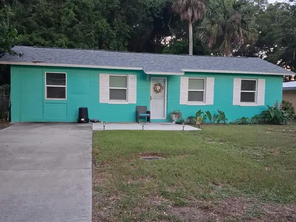 537 Blake Rd, South Daytona, FL 32119