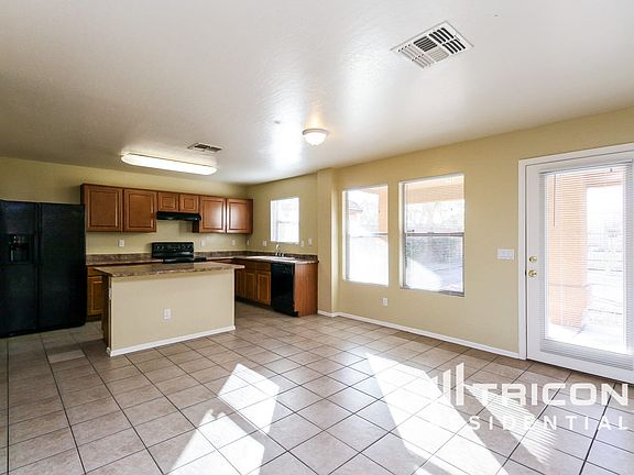 5th image of 3217 W T Ryan Ln
