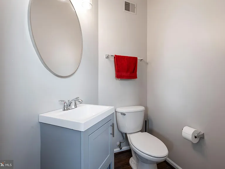 4004 Meadow Trail Ln — Photo 14