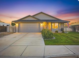 6608 Robinson Dr, Pasco, WA 99301