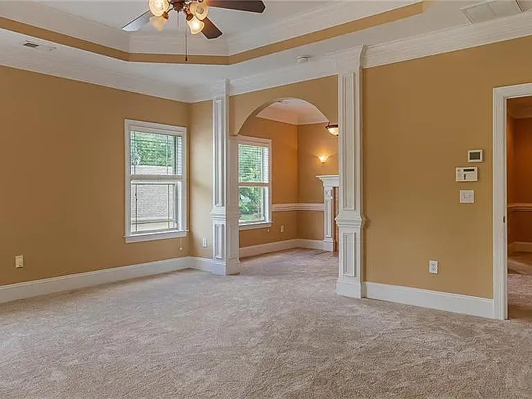4009 Cedar Point Ave — Photo 19