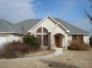 115 River Knl, Castroville, TX 78009