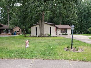 6566 Debbie Dr, North Ridgeville, OH 44039