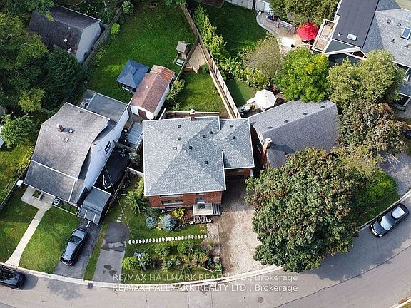 2nd image of 6 31st St