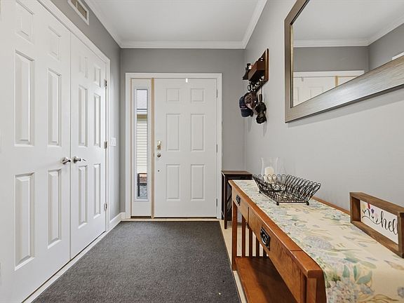 2nd image of 40 Village Way Unit 40