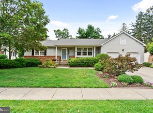 14 Euclid Ave, Pitman, NJ 08071