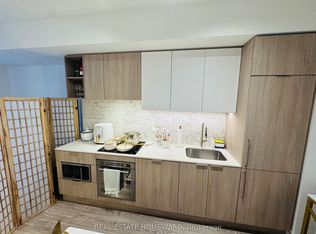 2020 Bathurst St #535, Toronto, ON M5P 2B9