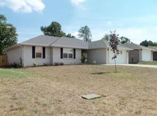 4686 S Ridgeview Ave, Battlefield, MO 65619