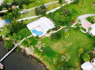 200 Hilliard Ln, Merritt Island, FL 32952