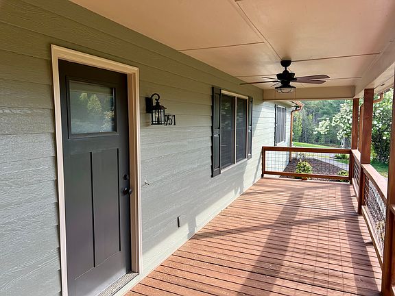 4th image of 951 Elrod Rd