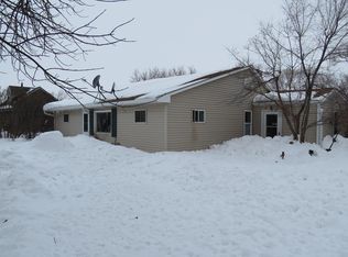 222 2nd St, Spiritwood, ND 58481