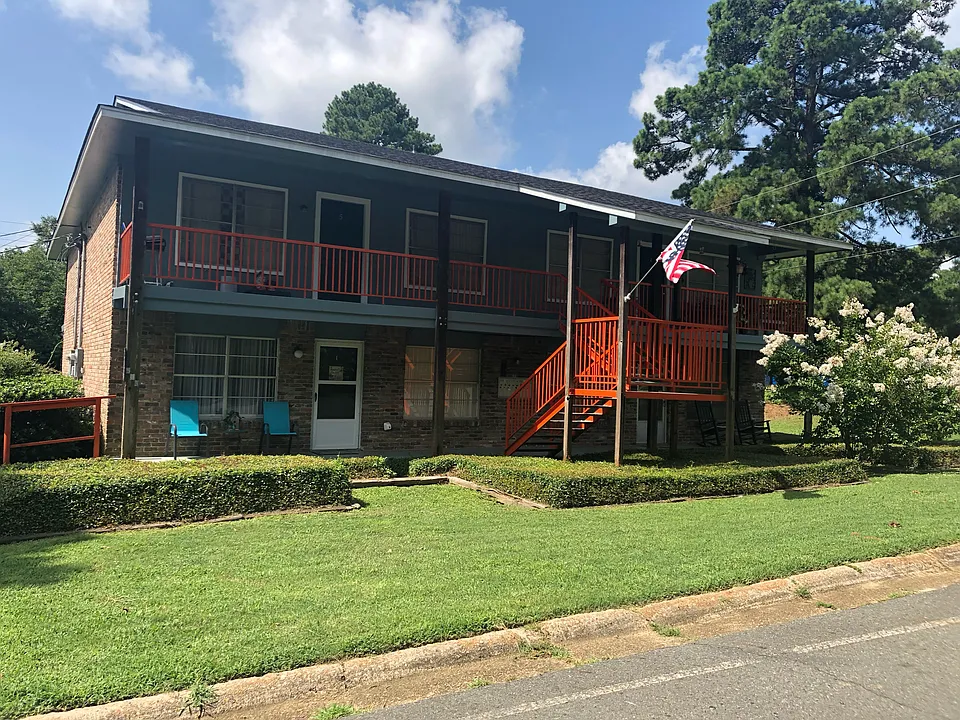 503 Herrington Dr #15