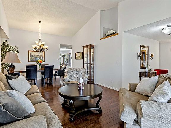 4th image of 1515 W Sunvista Way SE