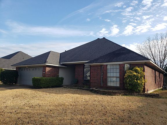 2nd image of 5752 Bayou Dr