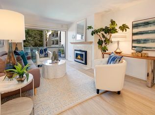 955 Shorepoint Ct APT 205, Alameda, CA