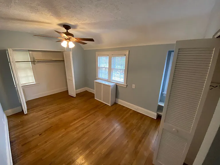 2975 Claremont Rd — Photo 27